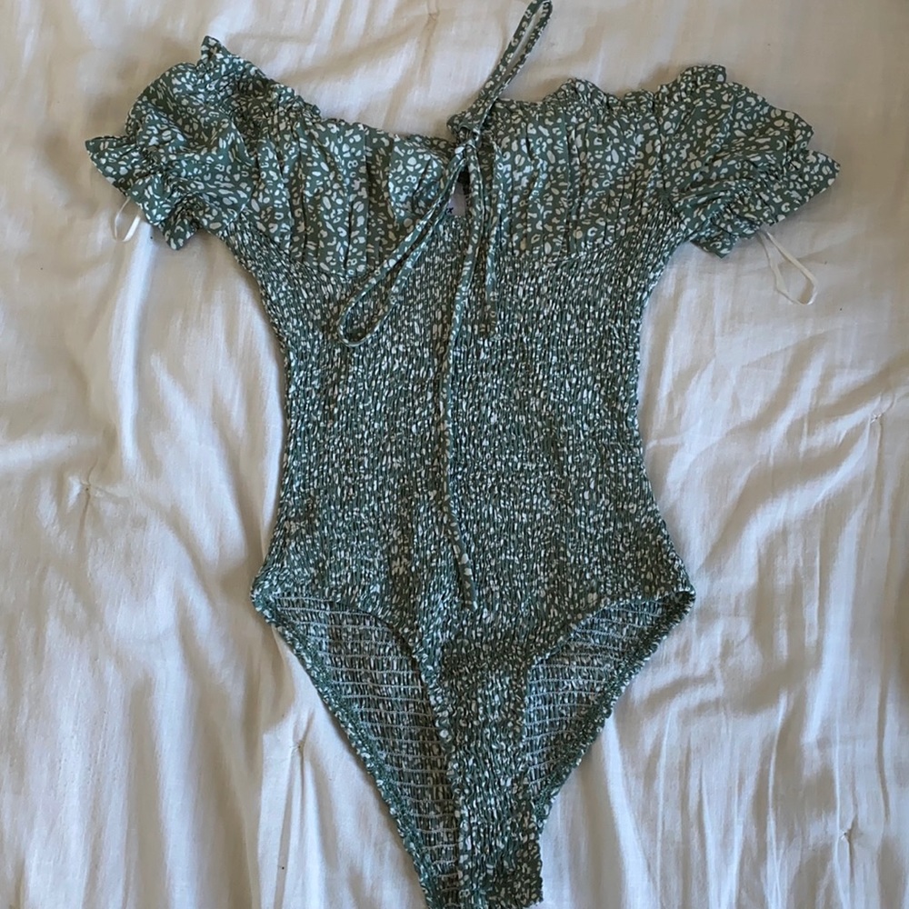 Princess Polly Off the Shoulder Ribbed BodySuit